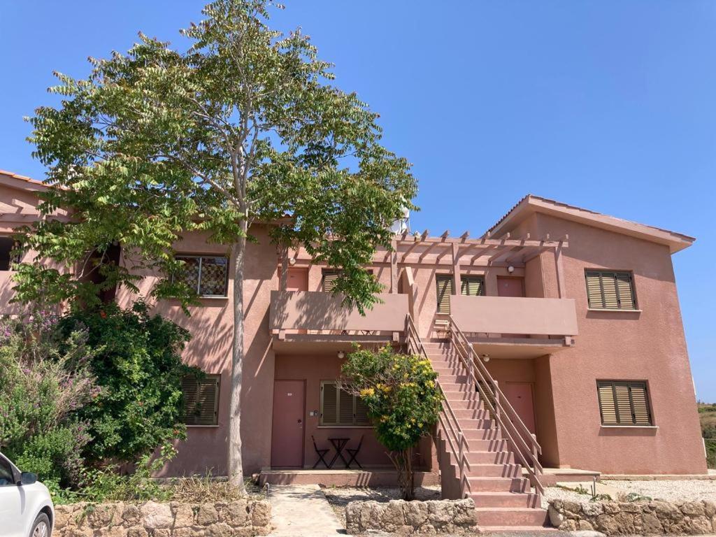 Ariadne Apartments Paphos Exterior photo