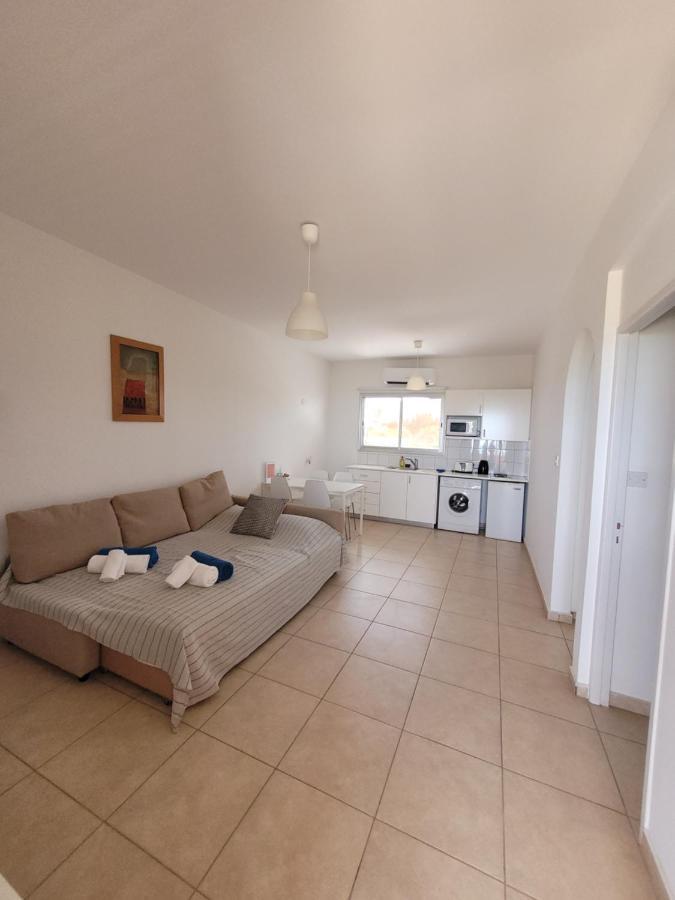 Ariadne Apartments Paphos Exterior photo